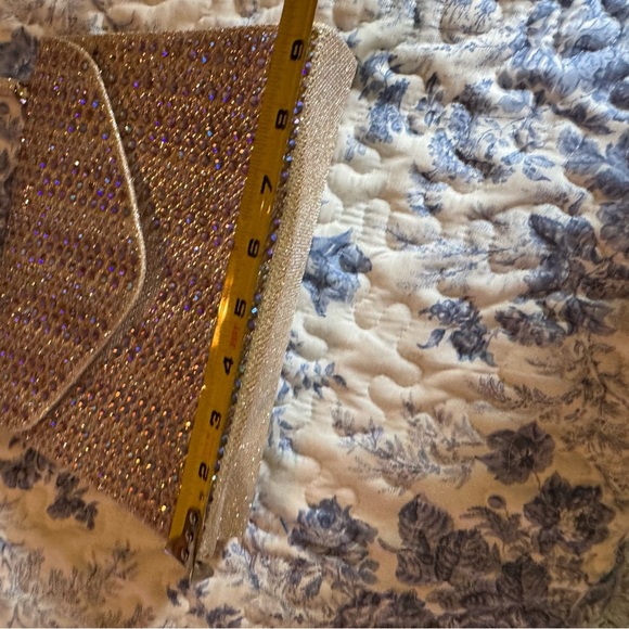 Elegant Gold and Multicolor Embellished Women's Bag - Picture 5 of 7